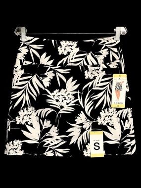 S.C.&CO. Floral Print Skort